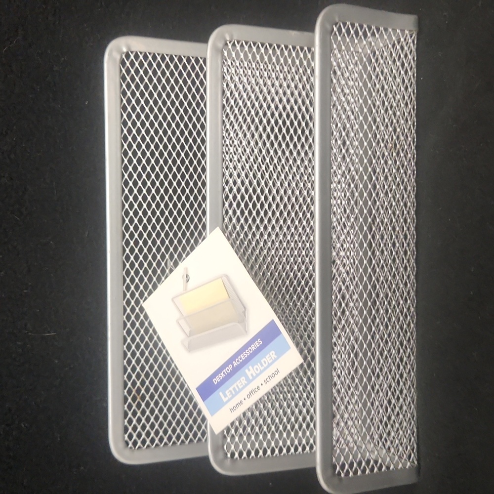 Silver Mesh Letter Holder Organizer